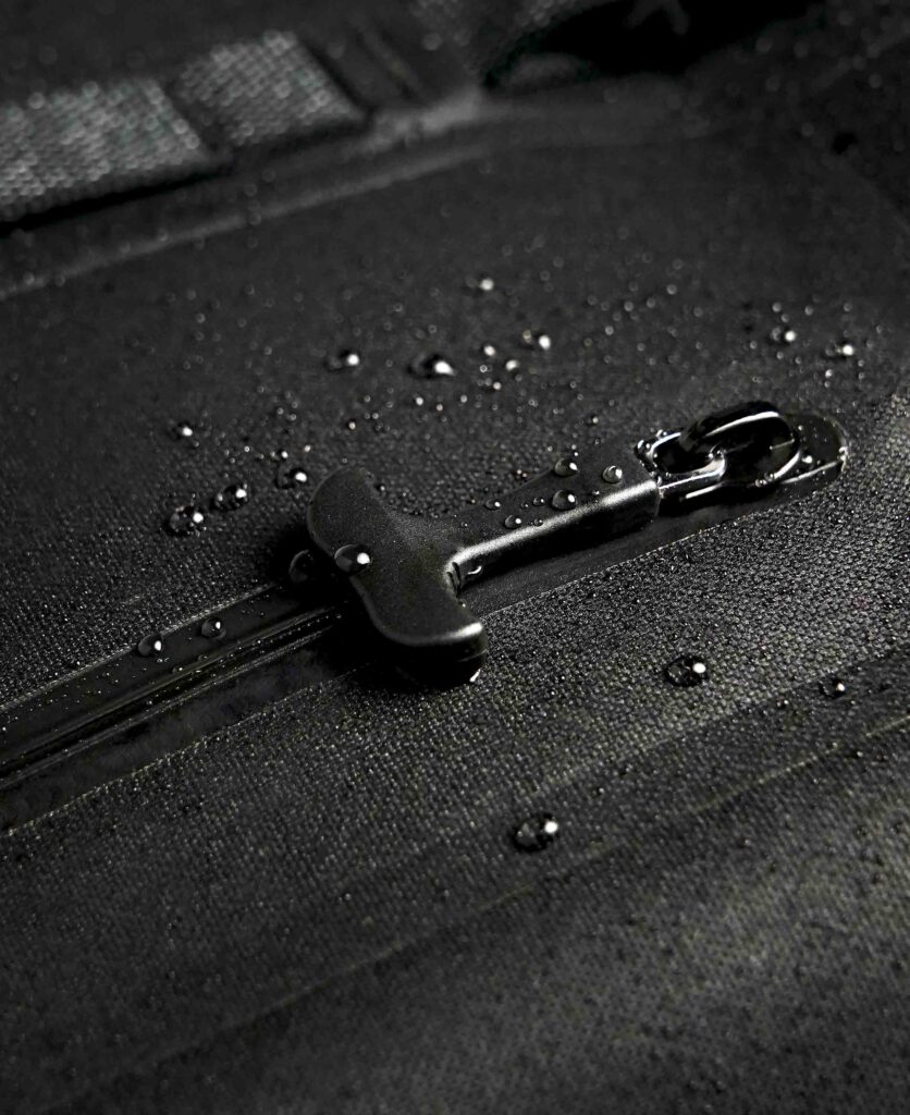 bitplay・TerraExplorer 30L 防水バックパック発売のお知らせ