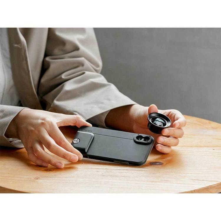 交換レンズで新しい世界を撮ろう! ~スマホ用レンズ交換レンズ「bitplay」フェア~@ 梅田 蔦屋書店 店内 ショールーム