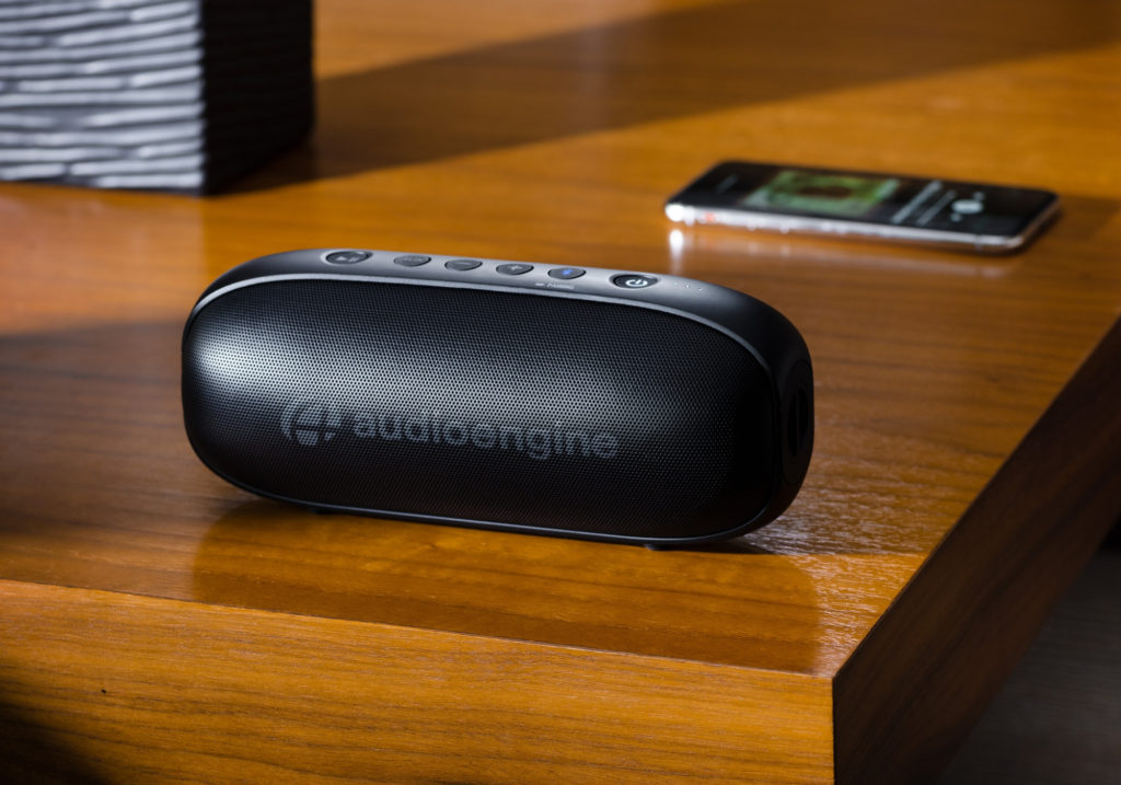 Audioengine・512 ポータブルBluetoothスピーカー発売開始