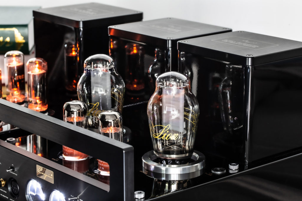 Cayin HA-300 MK2・直熱三極管ヘッドホンアンプ発売