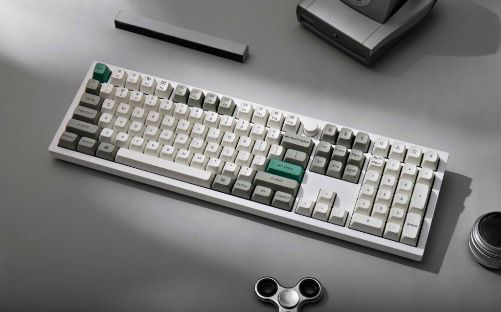 Keychron Q6 Max QMK/VIA ワイヤレス カスタム・メカニカルキーボード