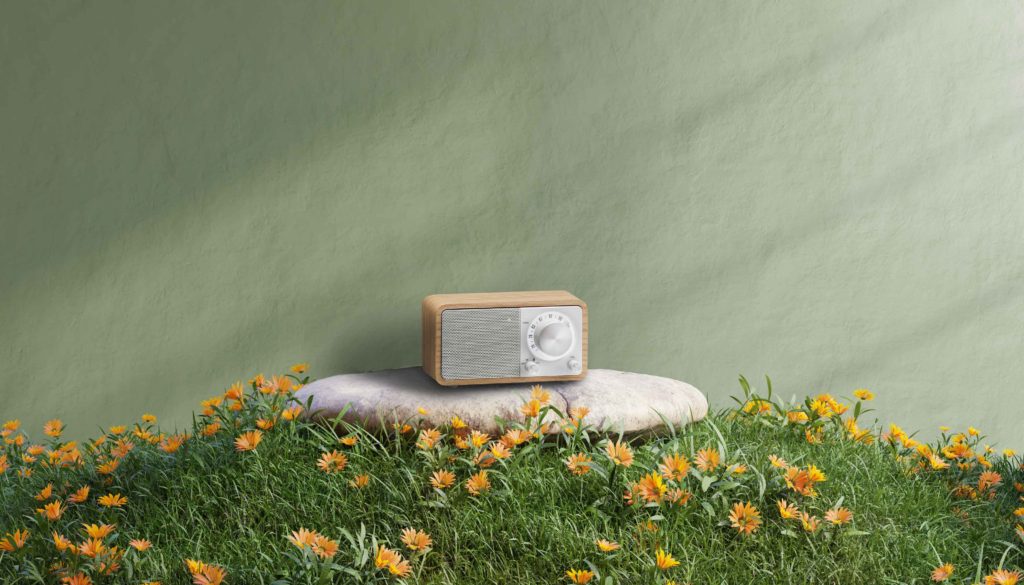 Sangean WR-301に新色ホワイトオーク/パールホワイトが登場