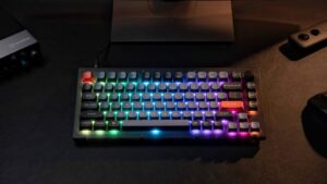 Keychron V1 QMK/VIA メカニカルキーボード発売
